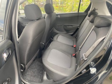 Hyundai i20 I Hatchback 5d Facelifting 1.2 DOHC 85KM 2014 Hyundai i20 KLIMATYZACJA CENTRALNY ZAMEK EL.SZYBY KOMPUTER SERWISOWANY GWA, zdjęcie 5