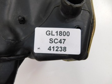 ЛЕВЫЙ ДИНАМИК HONDA GOLDWING GL1800 SC47