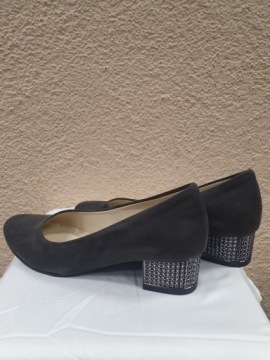 Серые насосы замши aga, но R.40