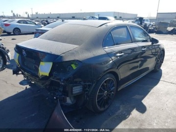 Mercedes Klasa A W177/V177 2019 Mercedes-Benz Klasa A 2019r., 2.0l, od ubezpieczalni 2.0 Benzyna 188KM, zdjęcie 6