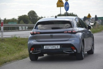 Peugeot 308 III Hatchback 1.2 PureTech 130KM 2023 Peugeot 308 1.2 PureTech Allure gwarancja przebieg, zdjęcie 7