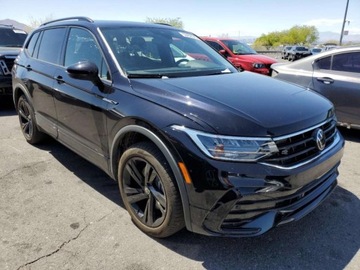 Volkswagen Tiguan III 2024 Volkswagen Tiguan 2024 Volkswagen Tiguan SE R-Line Black 2.0 Benzyna 184KM, zdjęcie 2