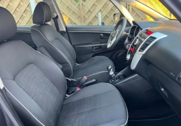 Kia Venga Mikrovan 1.4 DOHC CVVT 90KM 2014 Kia Venga 1,4 Benz. 90 KM, Zadbana 1.4 Benzyna 90KM, zdjęcie 10