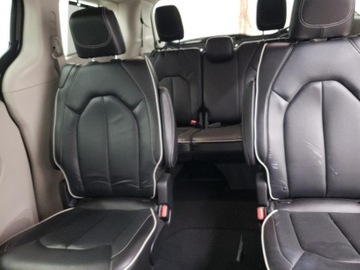 Chrysler Pacifica II 2023 Chrysler Pacifica Limited 2023 3.6l 3.6 Benzyna 287KM, zdjęcie 11