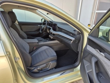 Skoda Superb III Kombi Facelifting 1.5 TSI 150KM 2026 Skoda Superb DRIVE 1.5 TSI DSG Auto z placu, zdjęcie 12