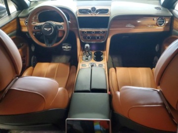 Bentley Bentayga 2023 Bentley Bentayga 2023 4.0 Benzyna 542KM, zdjęcie 8