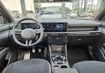 Hyundai Tucson IV SUV HEV Facelifting 1.6 T-GDI HEV 215KM 2025 Hyundai Tucson N Line z pakietem SUN Oferta Specjalna 1.6 Benzyna, zdjęcie 14