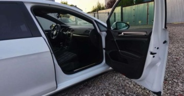 Volkswagen Golf VII GTD 5d 2.0 TDI-CR BlueMotion Technology 184KM 2016 Volkswagen Golf Volkswagen Golf GTD (BlueMotion Technology) 2.0 Diesel, zdjęcie 23