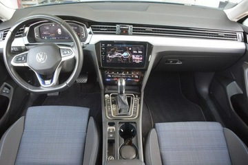 Volkswagen Passat B8 2020 Volkswagen Passat 1.4TSI Plug IN full led nawi kam, zdjęcie 11