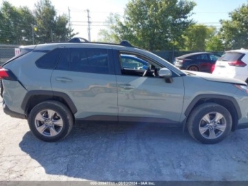 Toyota 2023 Toyota RAV4 2023r., XLE, od ubezpieczalni 2.4 Benzyna 203KM, zdjęcie 7