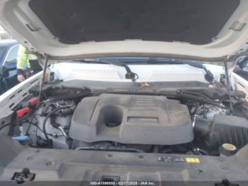 Land Rover Defender IV (L663) 2021 Land Rover Defender 2021r., 4x4, 3.0L 3.0 Benzyna 395KM, zdjęcie 10