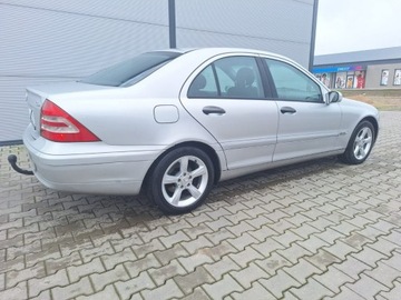 Mercedes Klasa C W203 Sedan W203 2.1 (C 220 CDI) 143KM 2003 Mercedes C 220 Automat.Auto po serwisie...Stan, zdjęcie 6