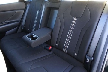 Hyundai Elantra VII Sedan 1.6 MPI 123KM 2023 Hyundai Elantra Bezwypadek Tempomat Automat Podgrz. fotele i kierownica, zdjęcie 18