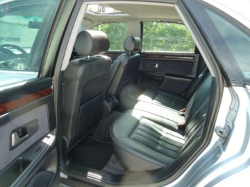 Audi A8 D2 Sedan 3.7 230KM 1996 Audi A8 AUTOMATSKORYKLIMATYZACJAXENONY 3.7 Benzyna 230KM, zdjęcie 10