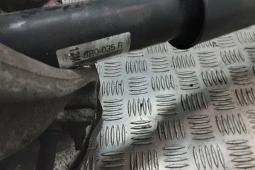 JINÉ DÍLY ZAVĚŠENÍ AUDI Q5 (8R) 8R0505312F 2.0L DIESEL 125KW 2014