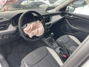 Skoda Kamiq Crossover Facelifting 1.0 TSI 115KM 2025 Škoda Kamiq Skoda Kamiq Podgrz. Klimatronik, zdjęcie 8