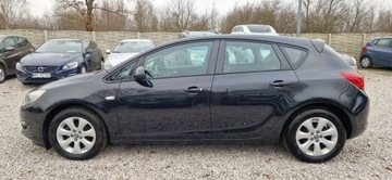 Opel Astra J GTC 1.4 100KM 2014 Opel Astra Super Stan Bezwypadkowy, zdjęcie 4