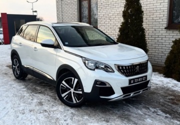 Peugeot 3008 II Crossover 1.6 BlueHDi 120KM 2018 Peugeot 3008 Gt Line 1.6 Disel pamoramiczny dach 1.6 Diesel 120KM, zdjęcie 4