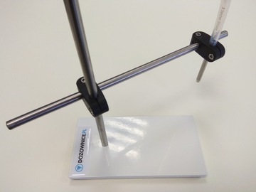 ДЕРЖАТЕЛЬ ДЛЯ НАПОЛНИТЕЛЯ ПЕРИСТАЛЬТИЧЕСКОГО НАСОСА