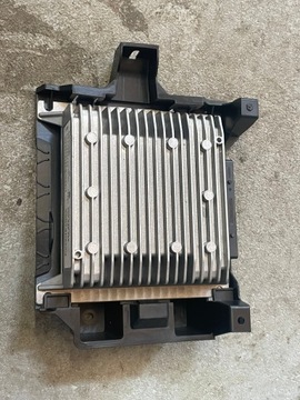 WZMACNICZ VW 5q6035456