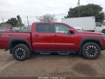 Nissan 2023 Nissan Frontier 2023r., 4x4, 3.8L 3.8 Benzyna 310KM, zdjęcie 4