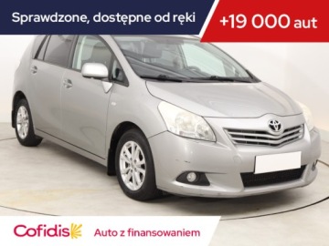 Toyota Verso Minivan 2.0 D-4D 126KM 2011 Toyota Verso 2.0 D-4D, 7 miejsc, Klima