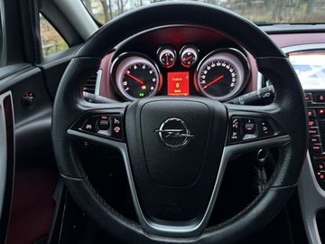 Opel Astra J Hatchback 5d 2.0 CDTI ECOTEC 165KM 2012 Opel Astra GTC 2.0 CDTI 165 km Navi BiXenon Led, zdjęcie 30