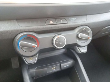 Kia Stonic Crossover Facelifting 1.0 T-GDI 100KM 2024 Kia Stonic NOWY FABRYCZNIE Automat Stonic M Smart 2024 Salon PL Benzyna, zdjęcie 19