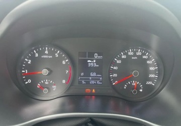 Kia Stonic I Crossover 1.4 DOHC 100KM 2018 Kia Stonic Kia Stonic 1.4 GDI L 1.4 Benzyna 100KM, zdjęcie 13