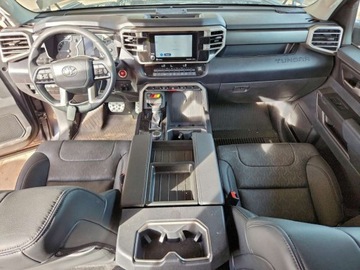 Toyota Tundra II 2024 Toyota Tundra Crewmax Sr 2024 3.4 Benzyna 389KM, zdjęcie 8