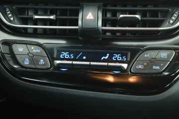 Toyota C-HR I Crossover 1.2L Turbo 116KM 2019 Toyota C-HR 1.2 Turbo, Salon Polska, Serwis ASO, zdjęcie 10