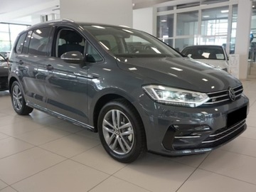 Volkswagen Touran III 1.5 TSI EVO 150KM 2025 VOLKSWAGEN Touran Comfortline Plus 1.5 TSI DSG 150KM 2025, zdjęcie 2