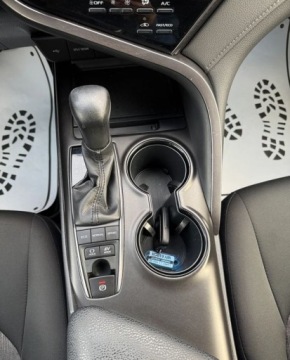 Toyota Camry IX Sedan 2.5 Hybrid Dynamic Force 218KM 2021 Toyota Camry salon Polska, FV-VAT 23, Gwarancja, 1 rej. 2022r. 2.5 Hybryda, zdjęcie 11