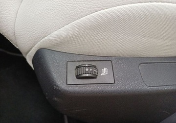 Citroen C4 II Hatchback 5d Facelifting 1.2 PureTech 130KM 2016 Citroen C4 162 1.2 THP 130 KM Shine Serwisowany w ASO GWARANCJA 1.2, zdjęcie 22