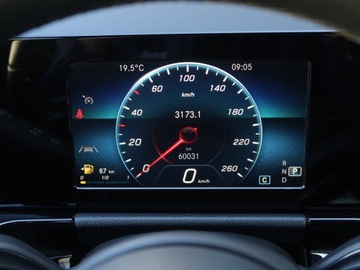 Mercedes Klasa B W247 Sports Tourer 1.3 B180  136KM 2019 Mercedes B B 180, Salon Polska, Automat, Skóra, zdjęcie 10