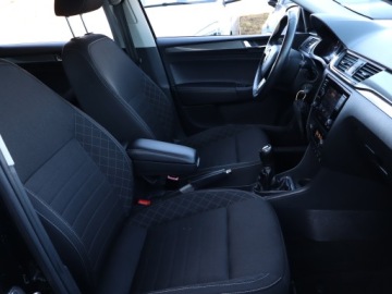 Skoda Rapid II Liftback Facelifting 1.0 TSI 110KM 2019 Skoda Rapid 1.0 TSI, Salon Polska, Xenon, zdjęcie 8