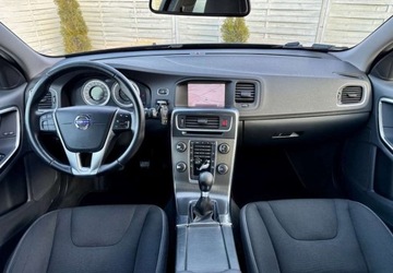 Volvo V60 I Kombi 1.6 DRIVe 115KM 2011 Volvo V60 Volvo V60 DRIVe 1.6 Diesel 115KM, zdjęcie 8