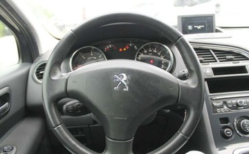 Peugeot 5008 I Minivan Facelifting 1.6 BlueHDi 120KM 2016 Peugeot 5008 1.6 Diesel 120KM, zdjęcie 12