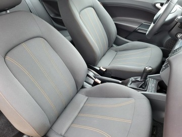 Seat Ibiza IV Hatchback 5d 1.2 MPI 70KM 2011 Seat Ibiza 1.2 Benzyna, zdjęcie 22