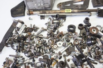 SUZUKI DL 650 V-STROM 12-16 ВИНТЫ