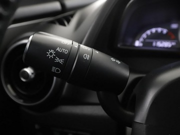 Mazda CX-3 Crossover Facelifting 2.0 Skyactiv-G 121KM 2018 Mazda CX-3 klima auto kamera i czujniki parkowania, zdjęcie 33