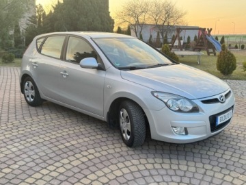 Hyundai i30 I Hatchback 1.4 109KM 2010 Hyundai i30 1.4 109KM Klima 4szyby 1- reka Sprawdz 1.4 Benzyna 109KM, zdjęcie 19