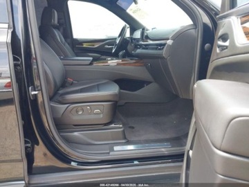 Cadillac Escalade III 2023 Cadillac Escalade Luxury 2023 6.2l 6.2 Benzyna 420KM, zdjęcie 9