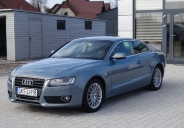 Audi A5 8T Coupe 1.8 TFSI 160KM 2010 Audi A5 Coupe 1.8TFSI 160KM Automat Xenon Navi Bezwypadkowy Zarejestrowany, zdjęcie 4
