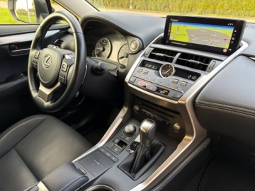 Lexus NX I SUV Facelifting 300 238KM 2021 LEXUS NX 300 F Impression 4x4 E-FOUR | Polski Salon | Biała perła | JakNOWY, zdjęcie 27