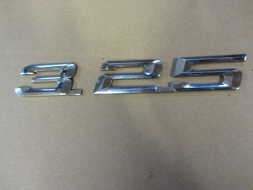 ZNACZEK EMBLEMAT NA KLAPĘ BMW E36 325 2.5
