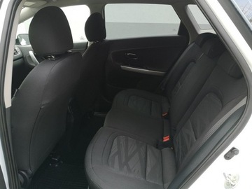 Kia Ceed II Kombi 1.6 GDI 135KM 2013 Kia Cee&#039;d 1,6 GDI 135KM # Klima # Isofix #Tempomat, zdjęcie 19