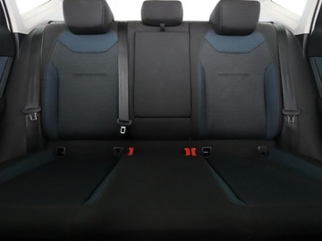 Seat Ateca SUV 1.6 TDI Ecomotive 115KM 2017 Seat Ateca full LED navi klima auto czujniki, zdjęcie 17