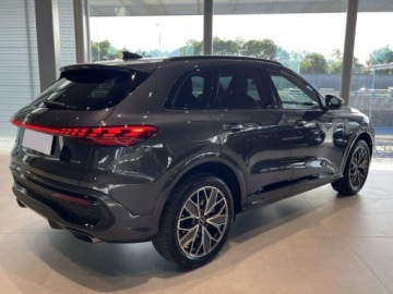 Audi Q5 II Q5-e Facelifting 2.0 50 TFSI e 299KM 2025 AUDI Q5 e-Hybrid quattro Suv 2.0 (299KM) 2025, zdjęcie 1