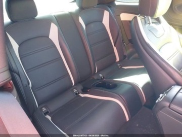 Mercedes Klasa C W205 2019 Mercedes-Benz Klasa C 2019r., AMG C63 S , od ubezpieczalni 4.0 Benzyna, zdjęcie 9